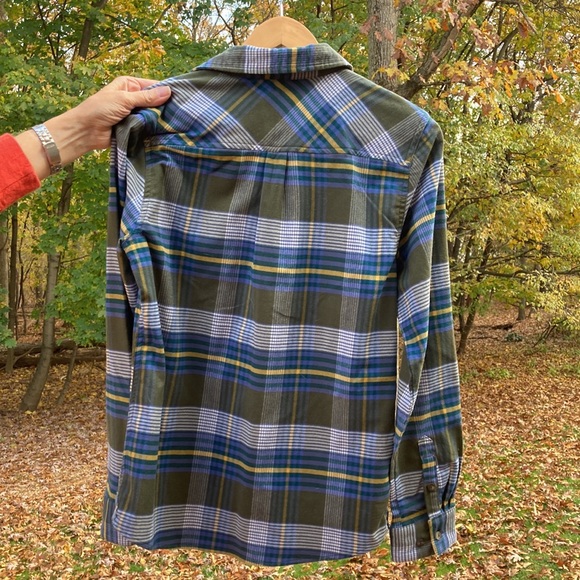 Llbean small flannel - Picture 3 of 6